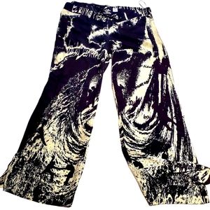 Summer silk like black and white graphic pants